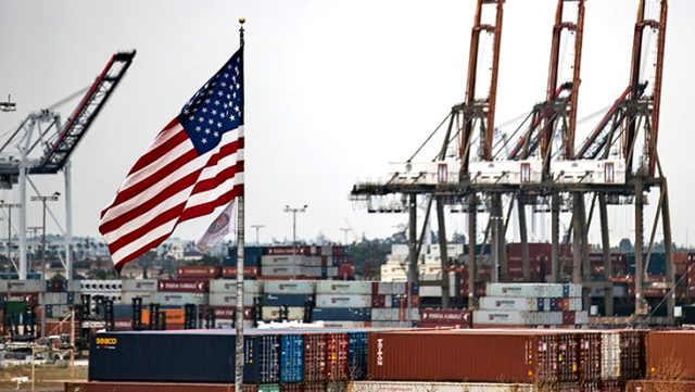 ABD'de dış ticaret açığı Mart'ta yüzde 11,6 artarak 44,4 milyar dolara yükseldi