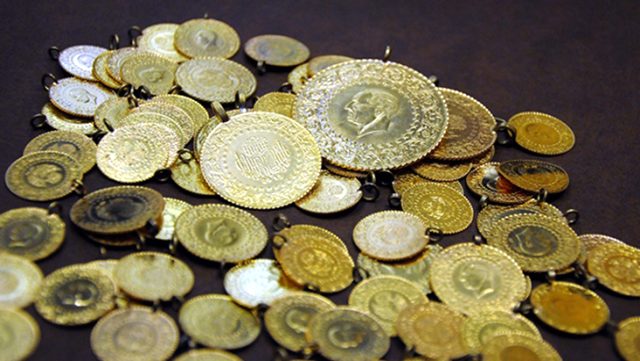 Altının gram fiyatı 393,6 lirayla tarihi rekorunu tazeledi